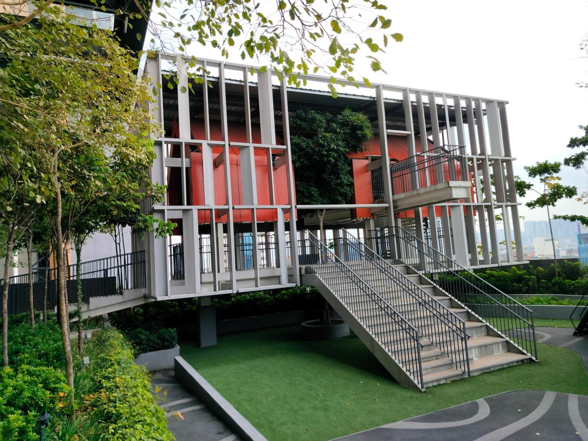 Lucentia Residence Has An Amazing Pool Kuala Lumpur Exterior photo